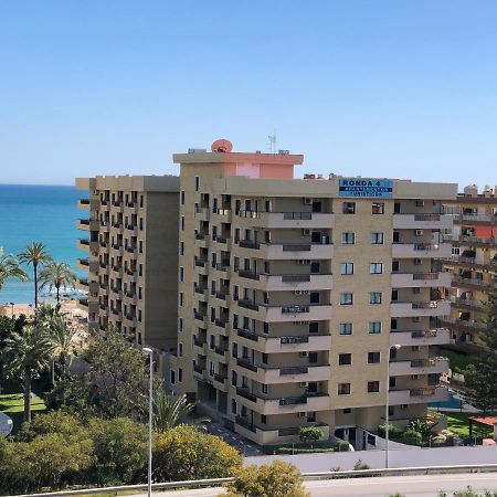 Beachfront Apartment In Fuengirola New ภายนอก รูปภาพ